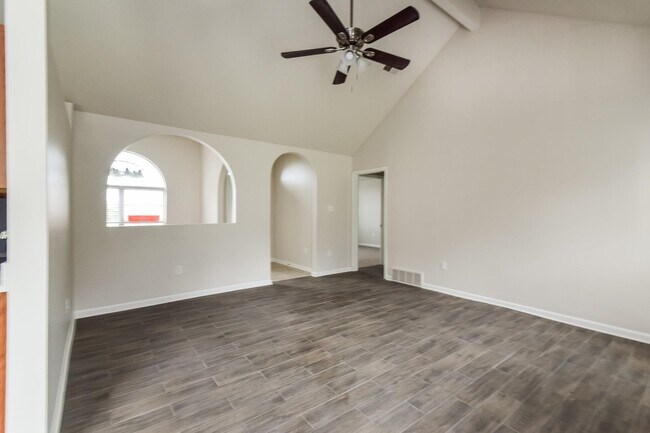 Building Photo - 5687 Mandy Smith Ln