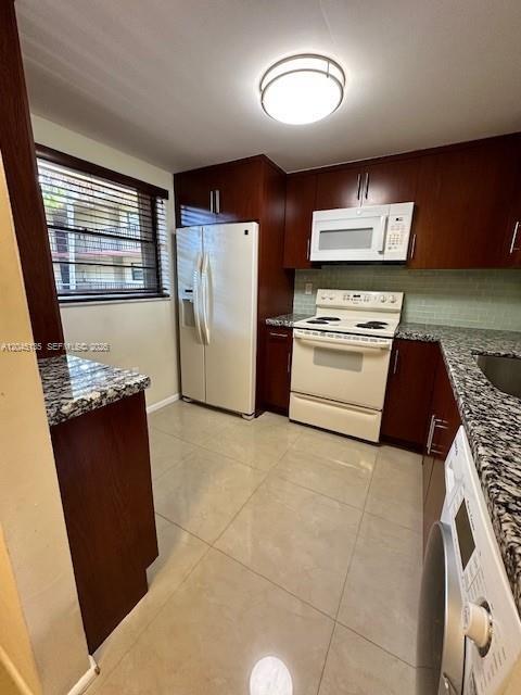 Building Photo - 10845 SW 112th Ave