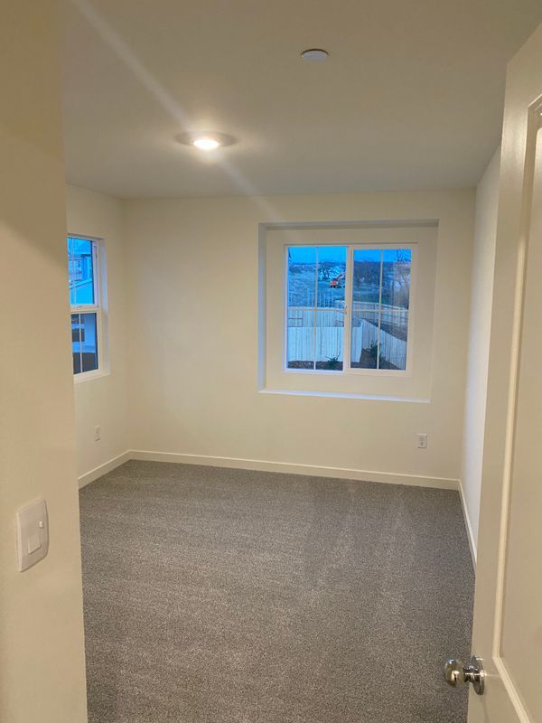 Building Photo - 1112 Buckwheat Wy