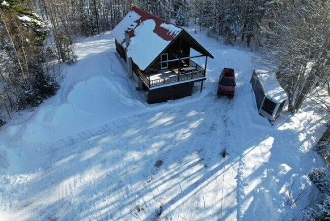 Building Photo - 12 Cloutiers Lp