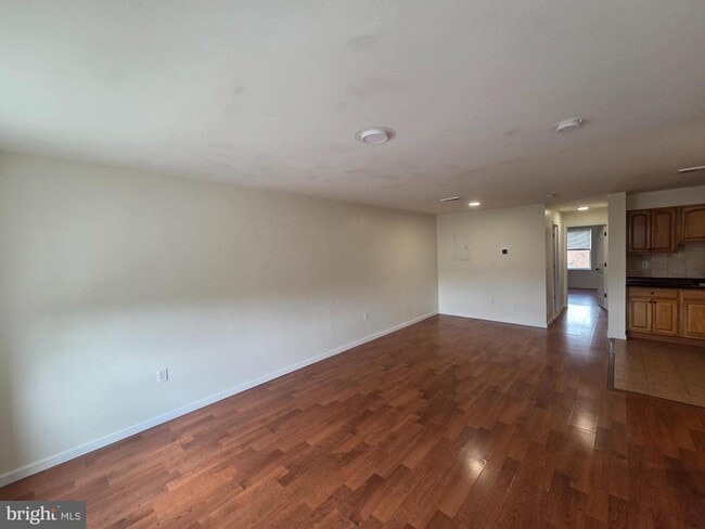 Building Photo - 1009 Red Lion Rd