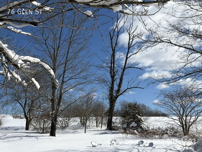 Building Photo - 76 Glen St