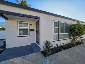 Building Photo - 5527 W 118th