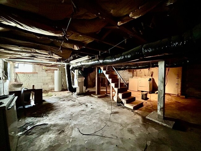 Building Photo - Beautiful Home in Castlewood!!