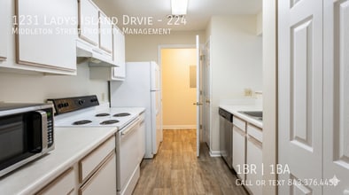 Building Photo - 1231 Ladys Island Dr
