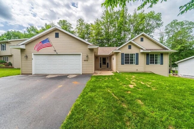 Building Photo - 6615 Cavin Dr