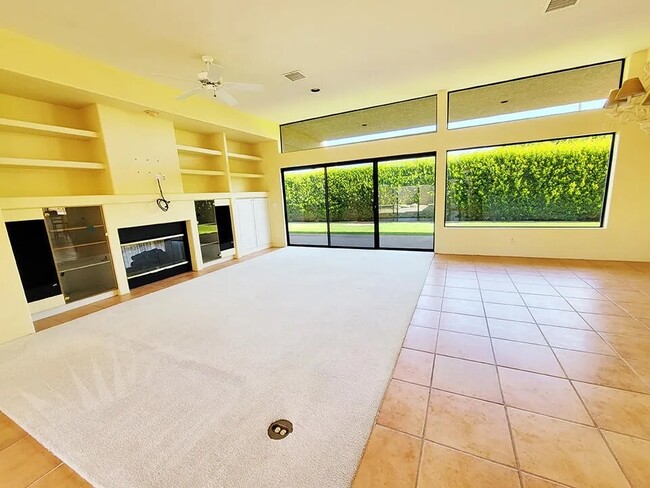 Living room - 72836 Mesa View Dr