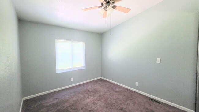 Building Photo - 4bed 2bath 3 car garage and Rv Boat Parking- Gorgeous Single Story House