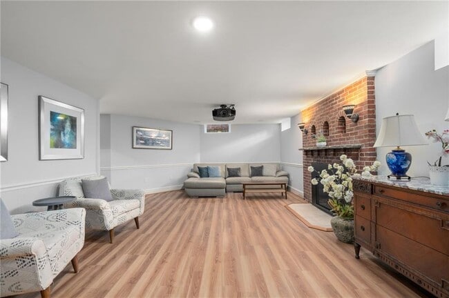 Building Photo - 530 Blackstone Blvd