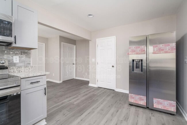 Building Photo - 665 S Eugenia Pl NW