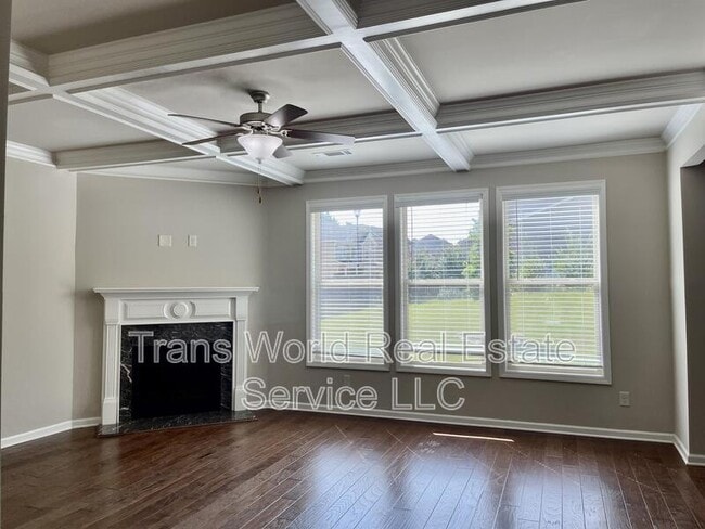 Building Photo - 7531 Silk Tree Pointe