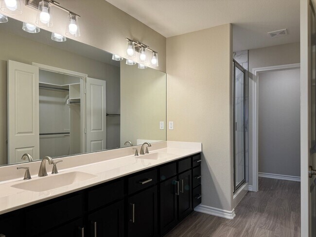 Building Photo - 14568 CR 2191