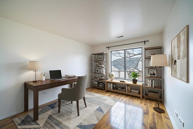 Building Photo - 7020 Barrington Ct