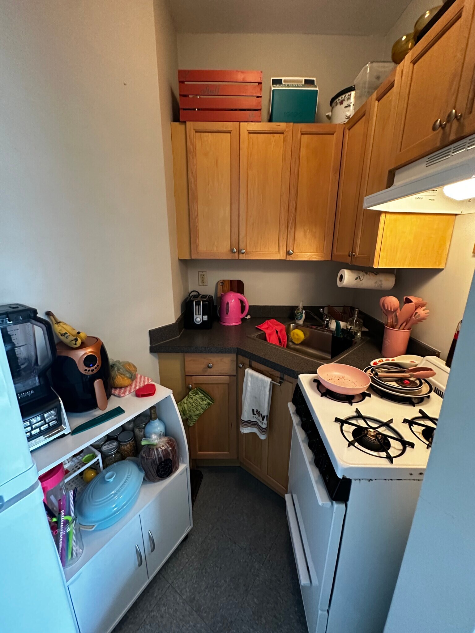 Building Photo - 210 Bay State Rd