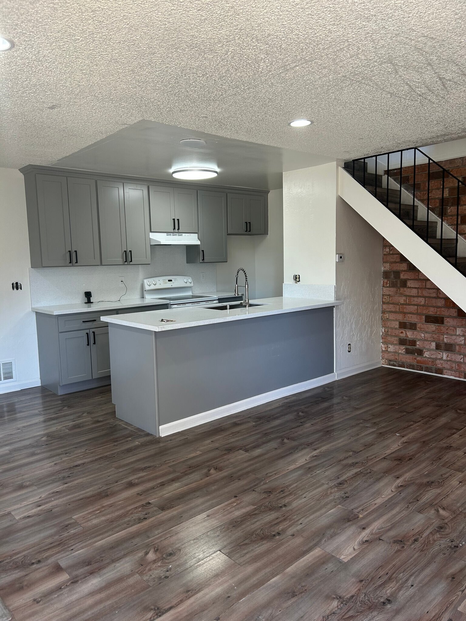 Building Photo - 2241 Partridge Way