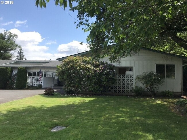 Building Photo - sw114th