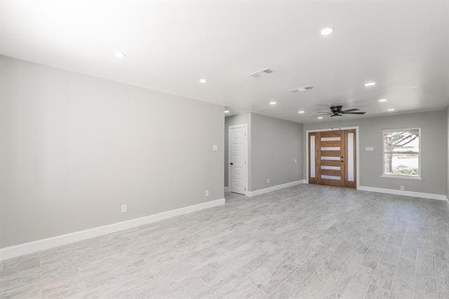 Building Photo - 722 S Walker St