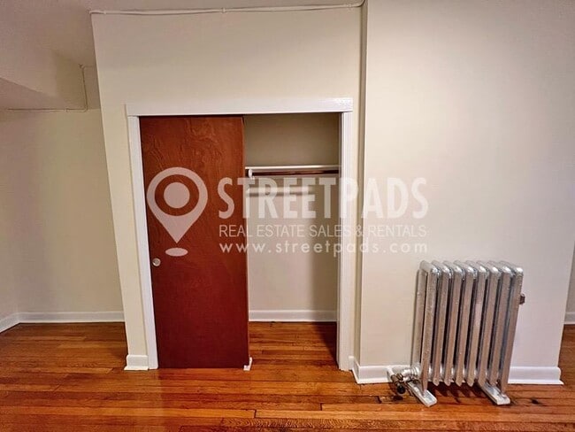 Building Photo - 1 bedroom in Boston MA 02134