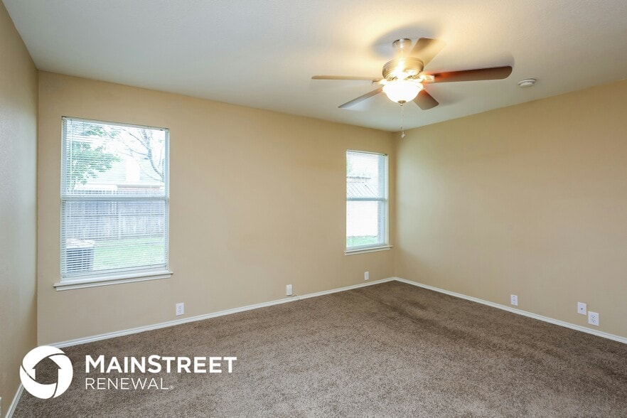 Building Photo - 1804 Little Deer Ln