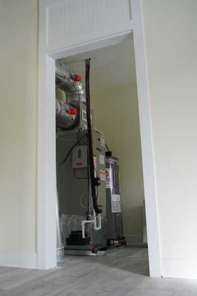 HVAC Brand New - 1028 Halifax St
