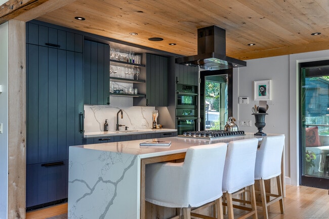 Building Photo - 21 Echo Dr