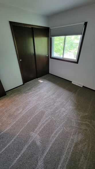 Spare Bedroom #2 - 526 Hartridge Dr