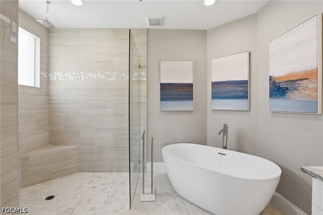 Building Photo - 9380 Triana Terrace