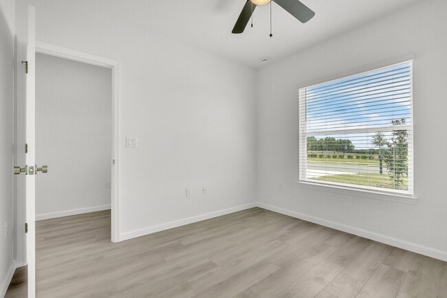 Building Photo - 2539 Slim Haywood Ave