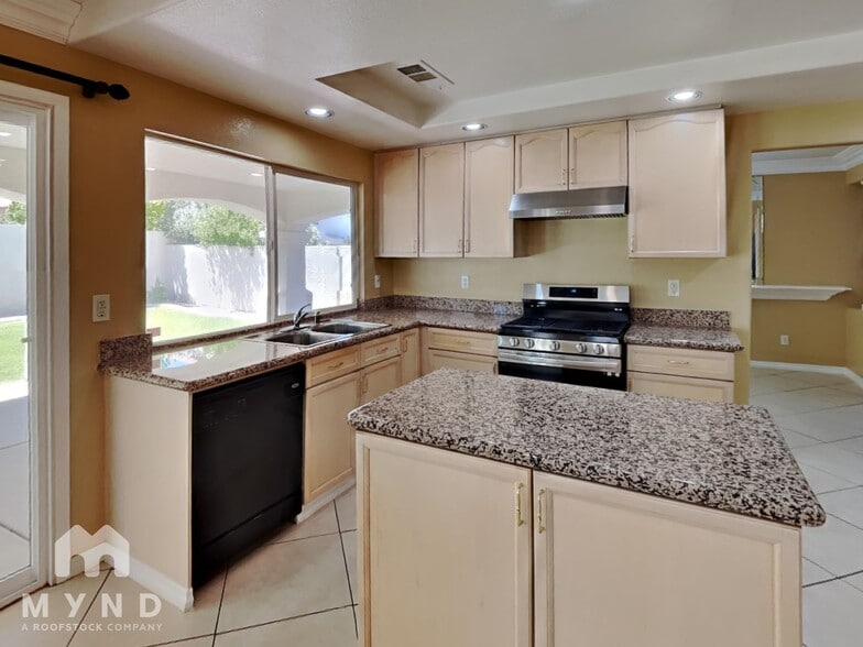 Building Photo - 5853 Tarpon Glade Ct