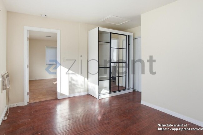 Building Photo - 4451 Stansbury Ave