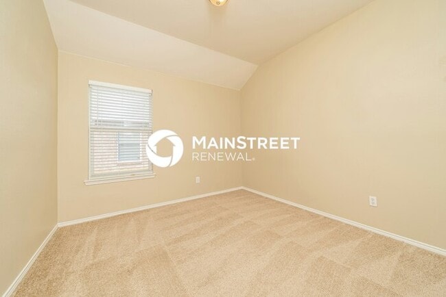 Building Photo - 3 Bedroom Pet-Friendly Home in Arlington, TX with Main Street Renewal