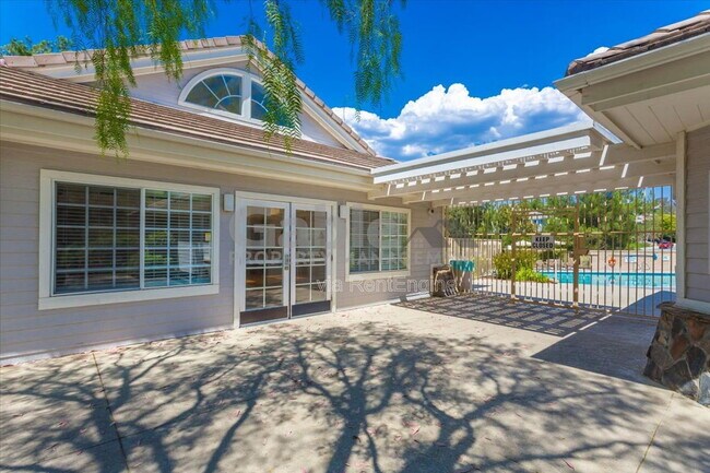 Building Photo - 27523 Wellsley Way
