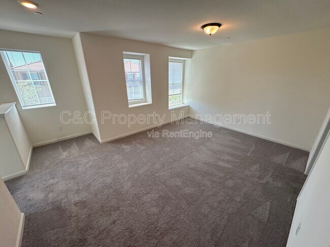 Building Photo - 10834 Albano Ln