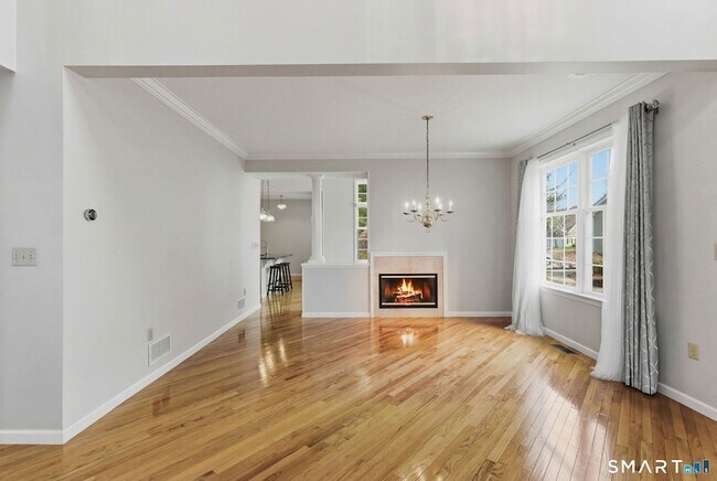 Building Photo - 5 Pierson Green