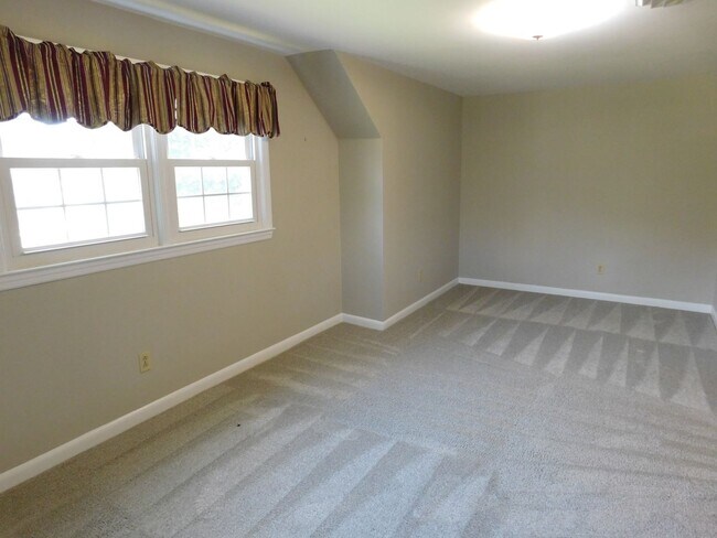 Building Photo - 509 W Wilson Creek Dr