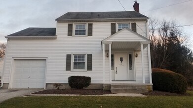 Building Photo - Single Family home in Central School District