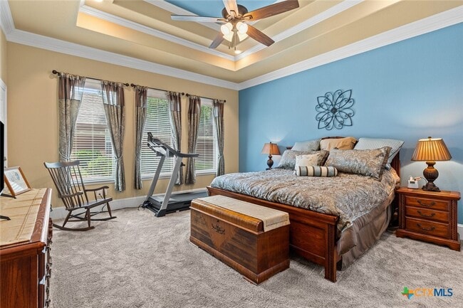 Building Photo - 1605 Alta Vista Loop