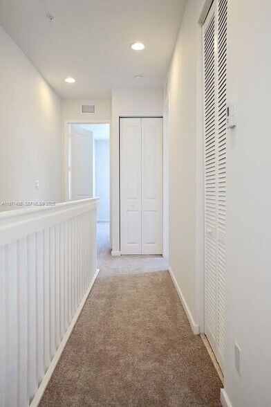 Building Photo - 2844 SW 81st Terrace
