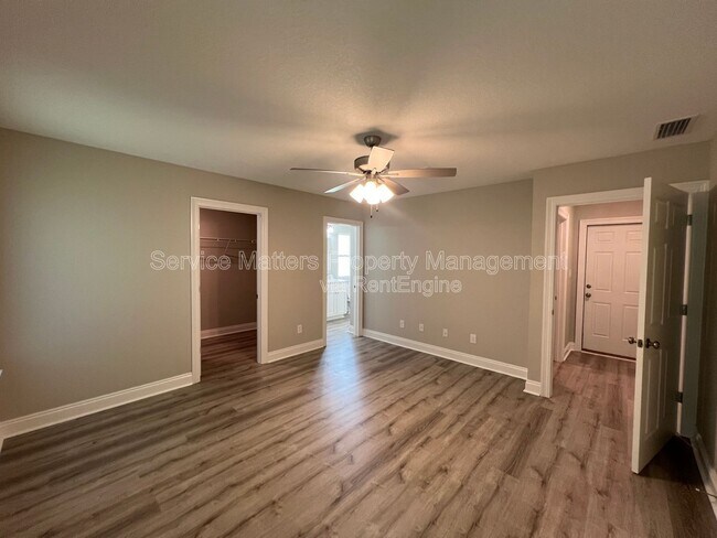 Building Photo - 6937 Trail Ride S