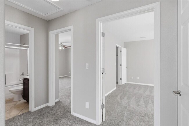 Building Photo - 7404 Celosia St