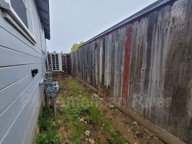 Building Photo - 3932 Jasmine St