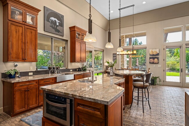 Building Photo - 14255 Sorrel Ln