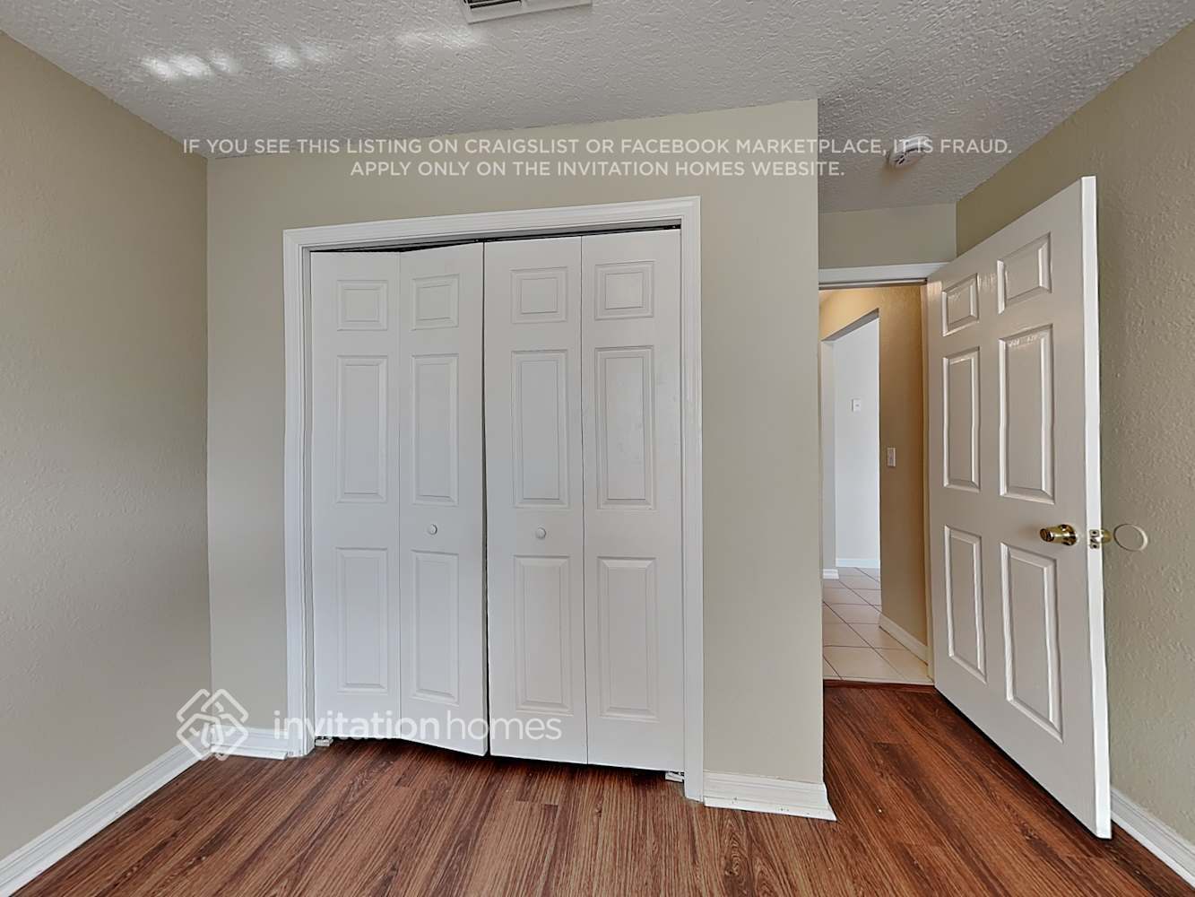 Building Photo - 115 Secluded Oak Ct