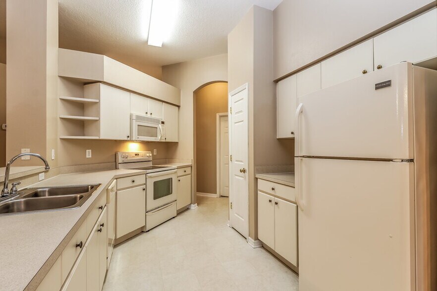 Building Photo - 1204 Pongo Ln
