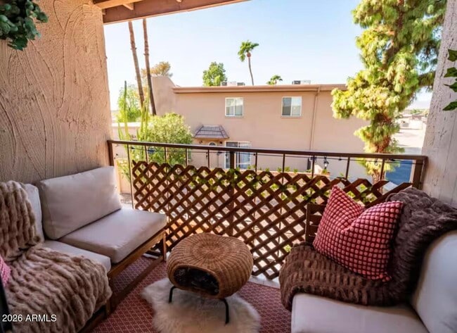 Building Photo - 17014 E Calle Del Oro