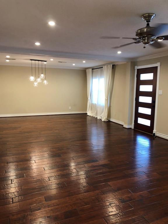 Building Photo - 1442 Chamboard Ln