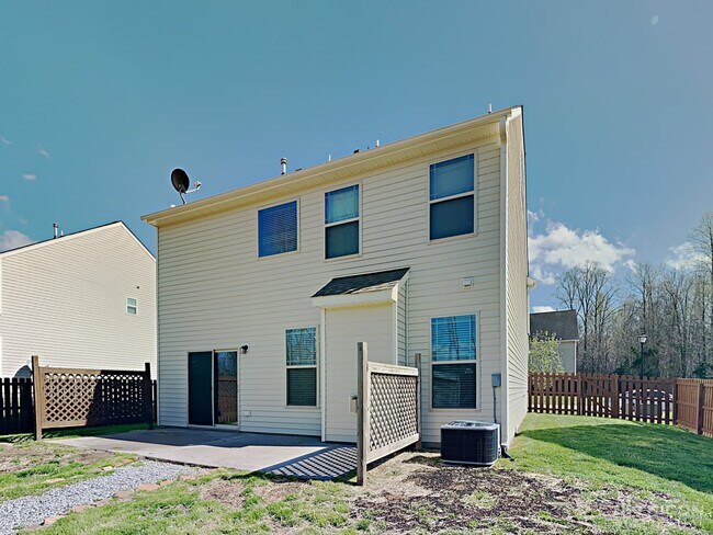 Building Photo - 4428 Redfern Pl