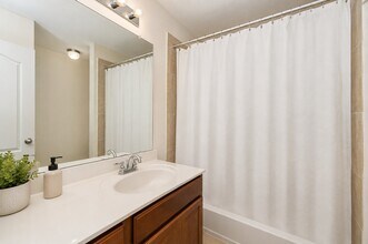 Building Photo - 26515 Grey Sparrow Dr