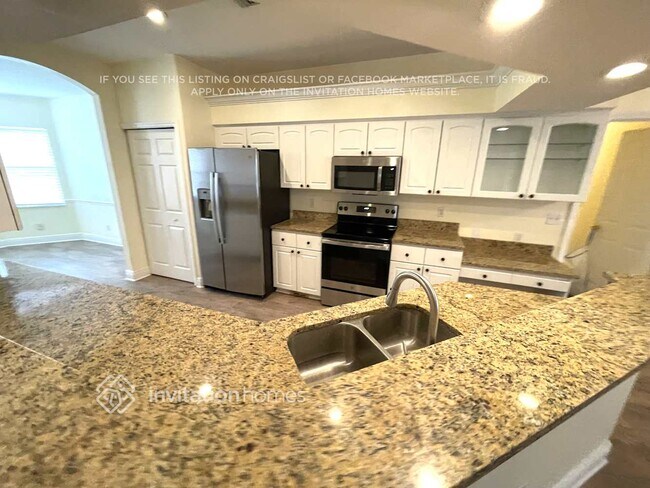 Building Photo - 5825 Fish Crow Pl