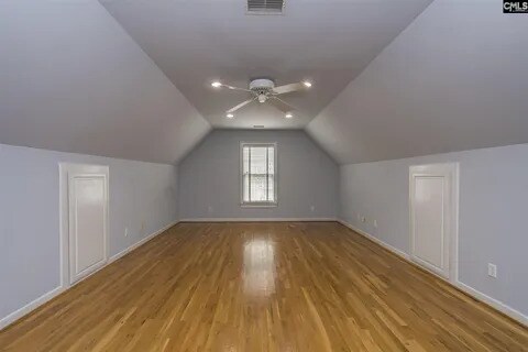 Building Photo - 279 Sandstone Rd